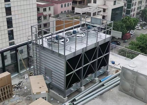 冷卻塔廠家：冷卻塔運行中出水溫度過高怎么辦?(晉城冷